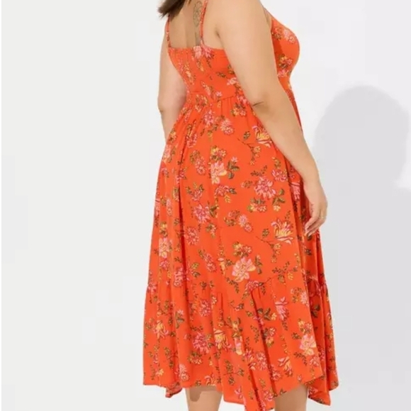 Maxi Tiered Hanky Hem Dress NWT! - Picture 3 of 4